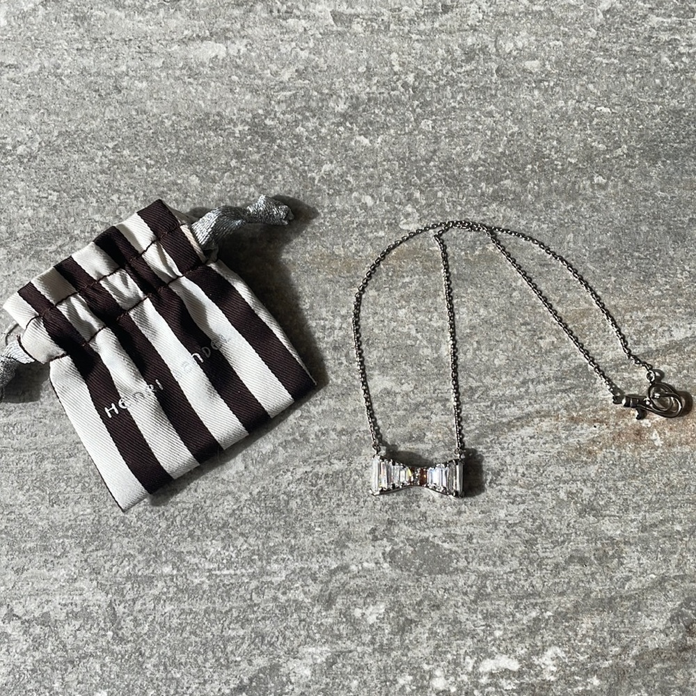 Henri bendel necklace